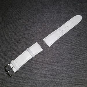 Light grey leather 22mm watch strap